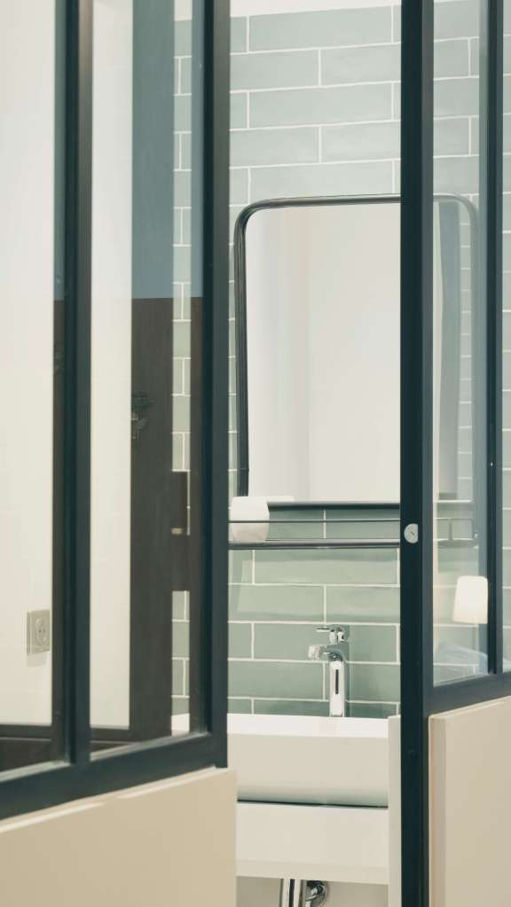 Dites Bonjour Studio 